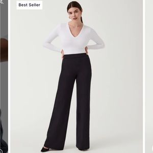 SPANX the perfect pant wide leg.  Size Petite Large.  Black